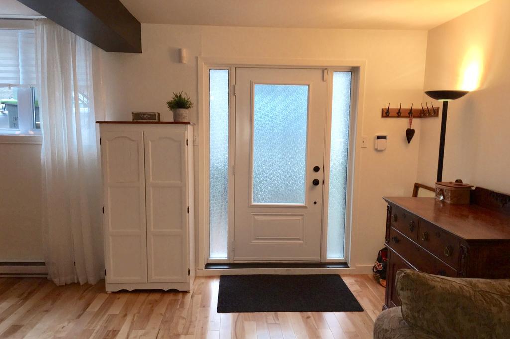 Le P'Tit Cousin Apartment Монреал Екстериор снимка